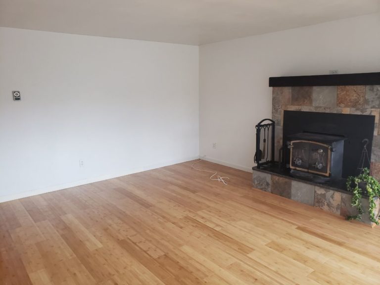722 white pl 001