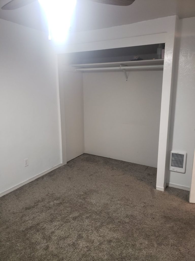 722 white pl 013