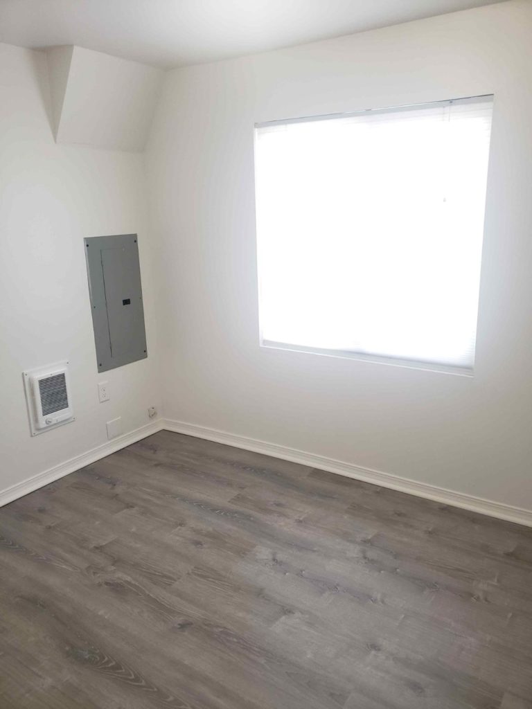 409 east e 051
