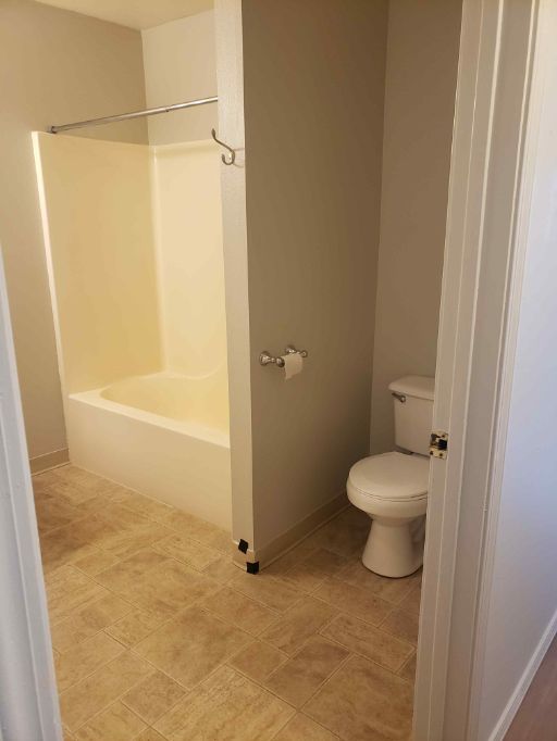 1310 w a #102 015