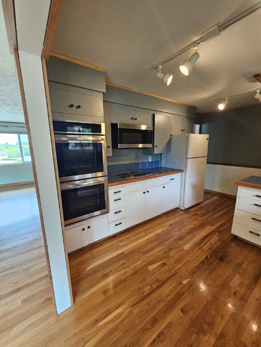 455 indian hills 054