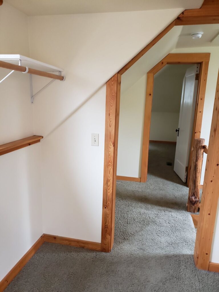 915 e 6th 014