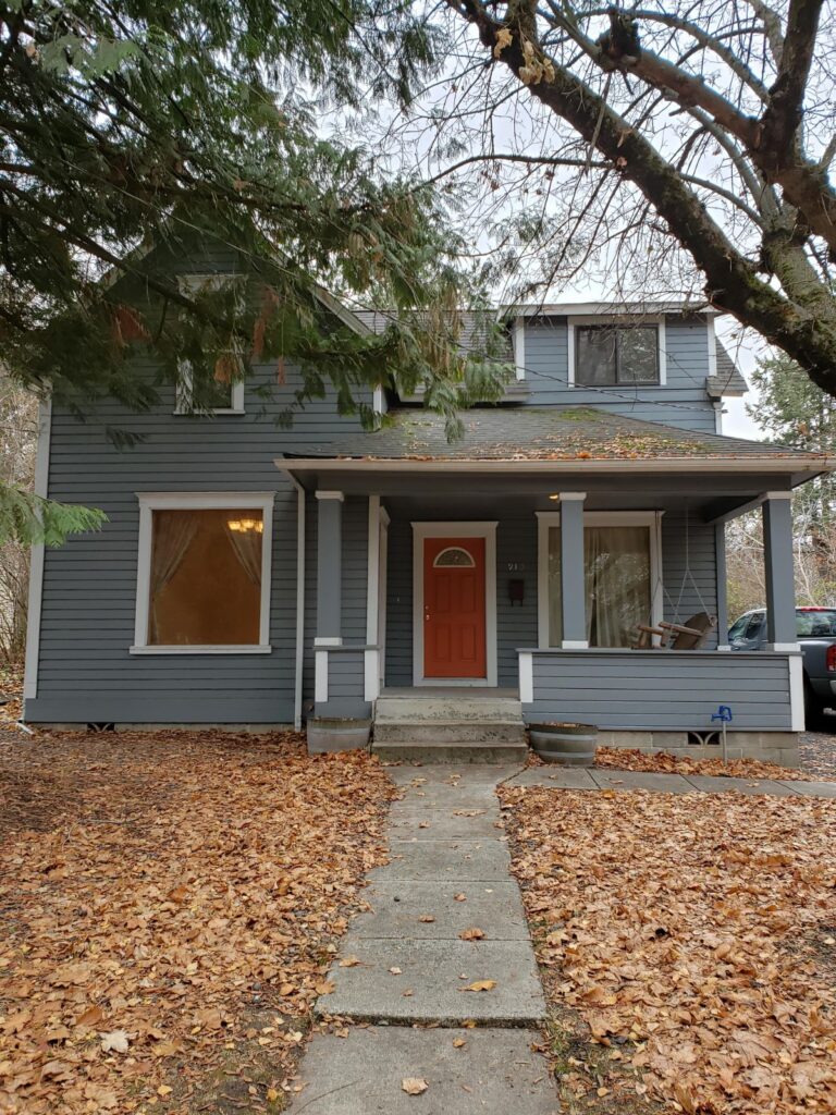 915 e 6th 026
