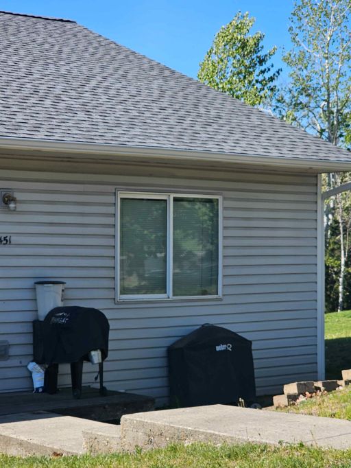 451 pleasant place 008