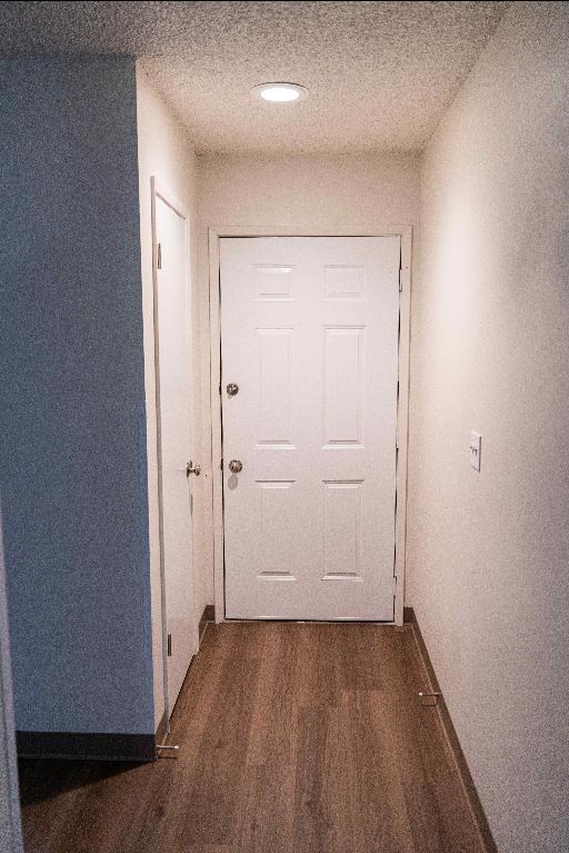 1223 e 5th 013