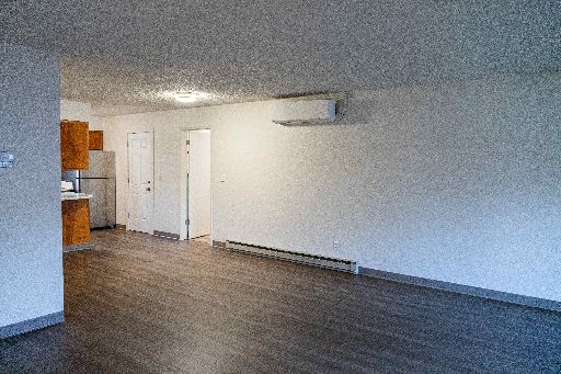 1223 e 5th 016