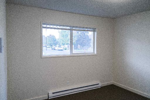 1223 e 5th 017