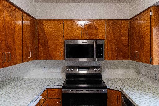 1223 e 5th 020