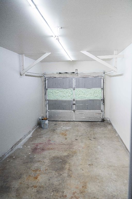 1223 e 5th 024