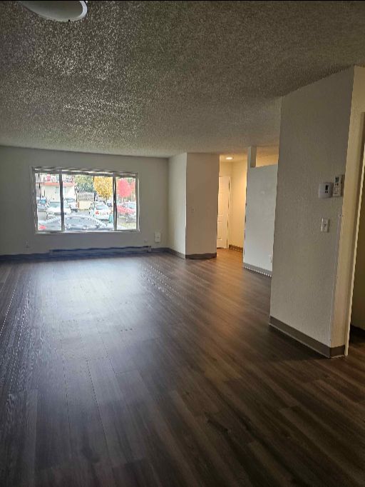 1223 east 5th 027