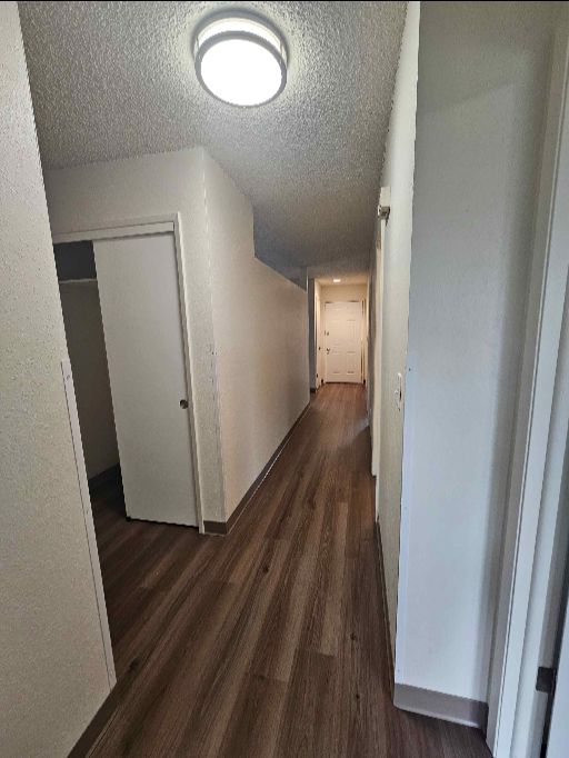 1223 east 5th 032