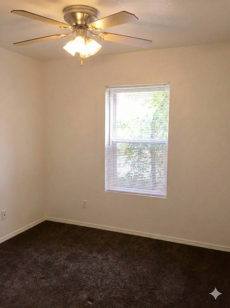 131BAK101 bedroom