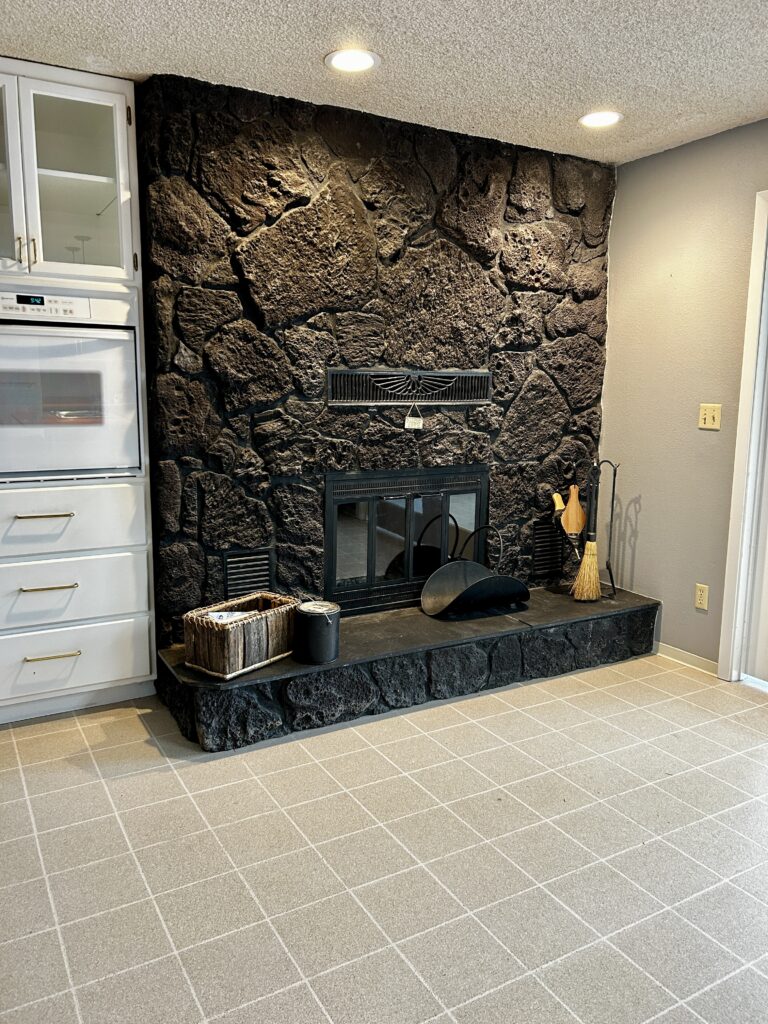 4945 Fireplace