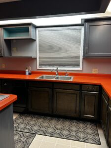 4945 Kitchen passthru