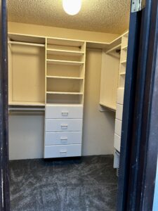 4945 MB WI Closet 7.5x8