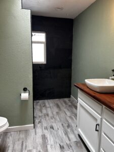 4945 hall bath